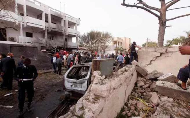 Λιβύη: Πλησίασε στρατιώτες κρατώντας λευκή σημαία και ανατινάχθηκε μπροστά τους